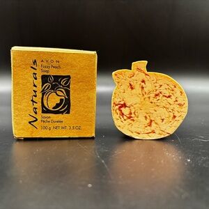 NIB‎ Avon Fuzzy Peach Naturals Shaped Soap 1999 3.5 Ounce New Old Stock